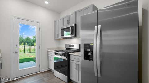 Townhouse For Sale - 127 Starlight Street<br/> Sanford, NC 27330