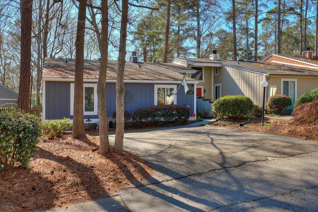 Photo of 847 Wimbledon Drive, Augusta, GA 30909 (MLS # 553064)