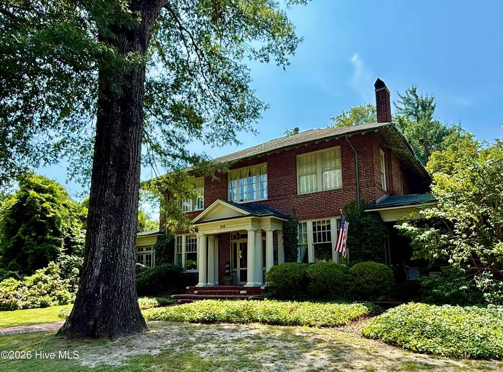 Photo of 618 Fayetteville Road, Rockingham, NC 28379 (MLS # 100595274)