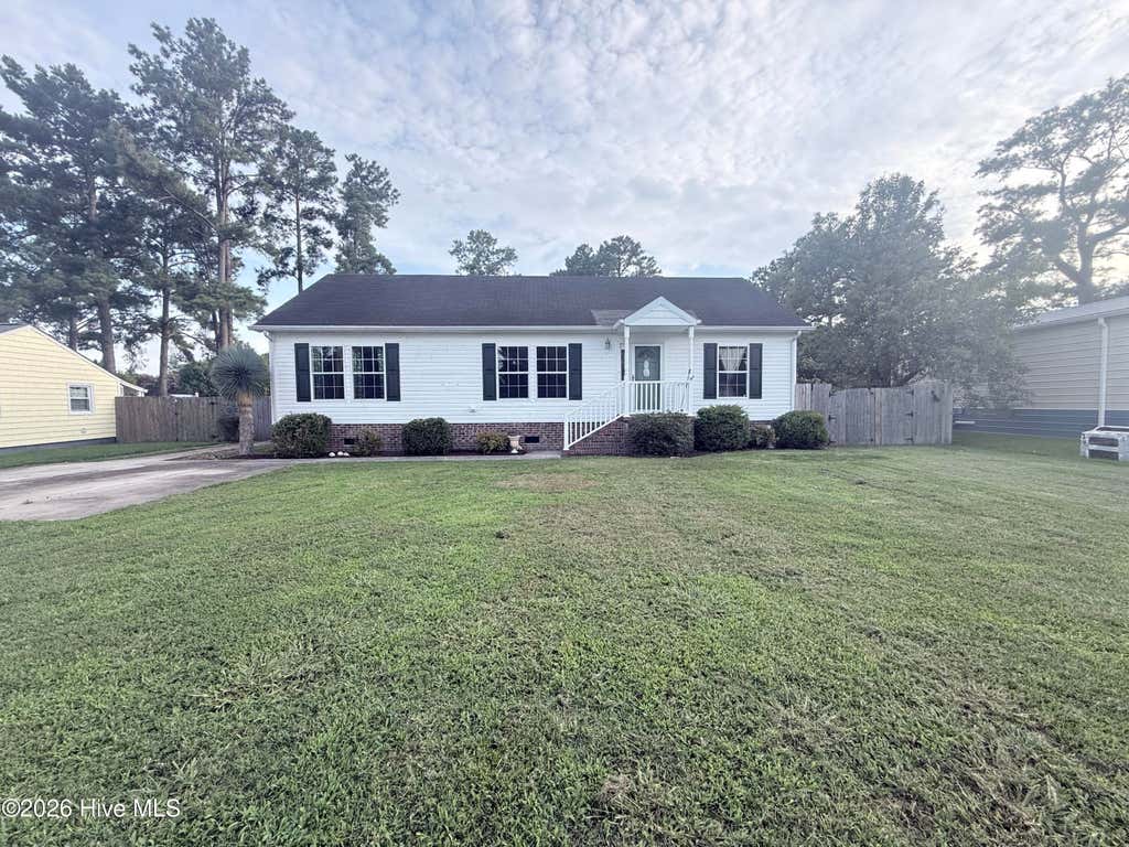 Photo of 110 Porpoise Street, Moyock, NC 27958 (MLS # 100588412)