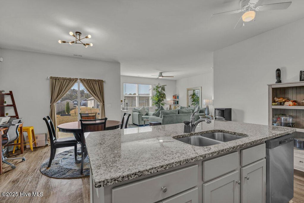 Photo of 344 Tributary Circle, Wilmington, NC 28401 (MLS # 100542471)