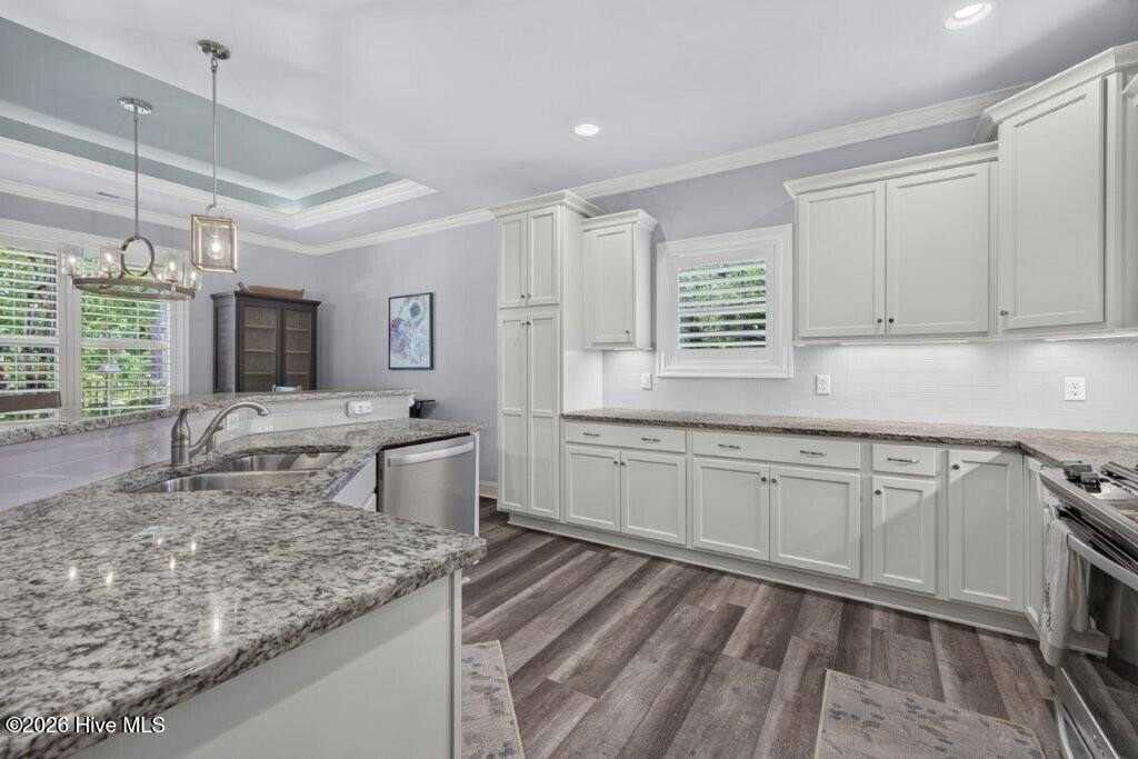 709 Jenoa Drive