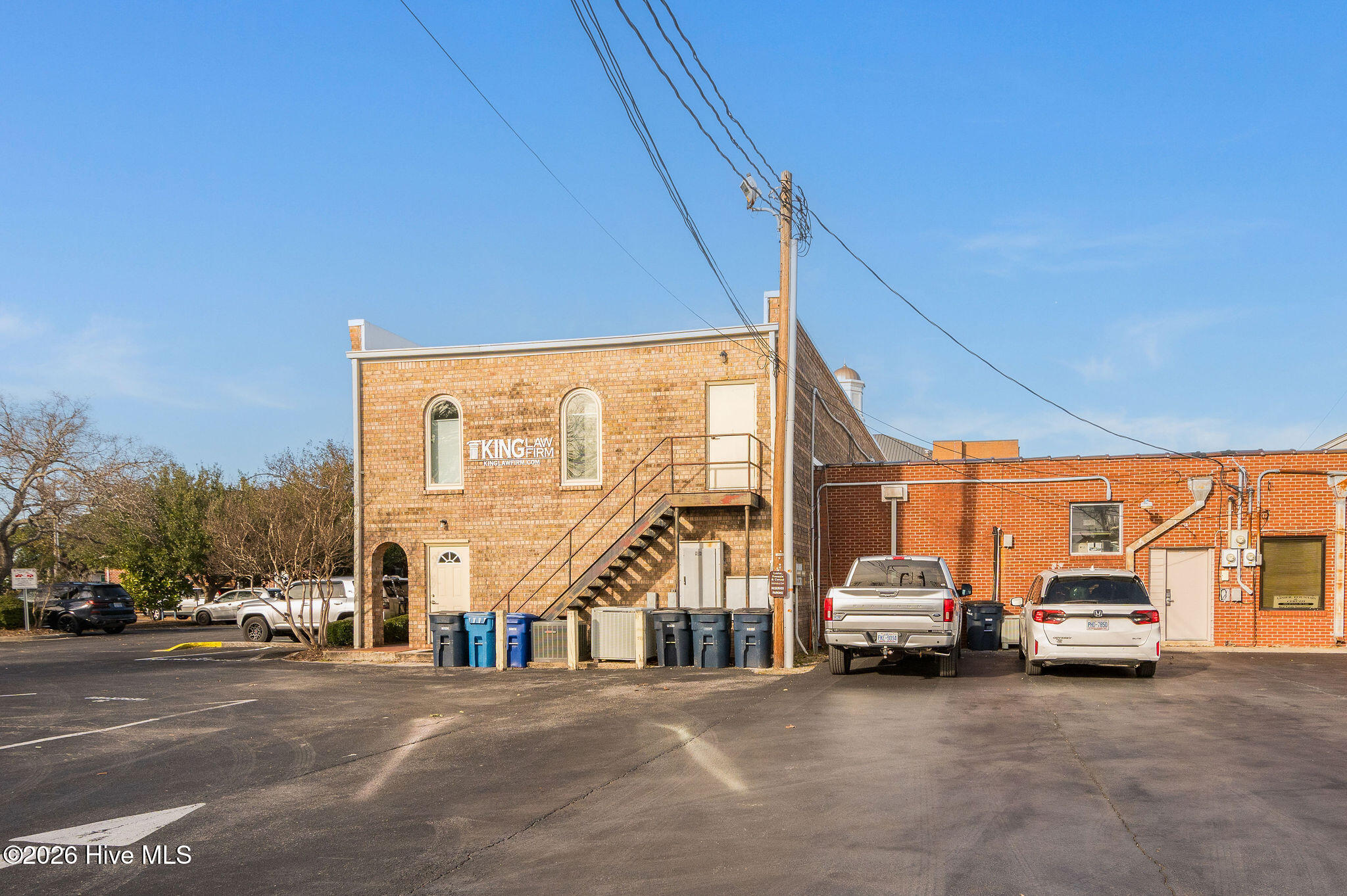 112 Old Bridge Street