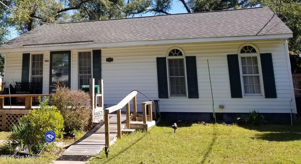 Photo of 1937 Jackson Street, Wilmington, NC 28401 (MLS # 100575191)