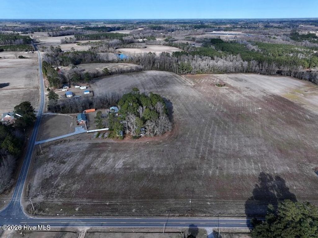 Photo of 4 E Raynham Road, Fairmont, NC 28340 (MLS # 100554328)