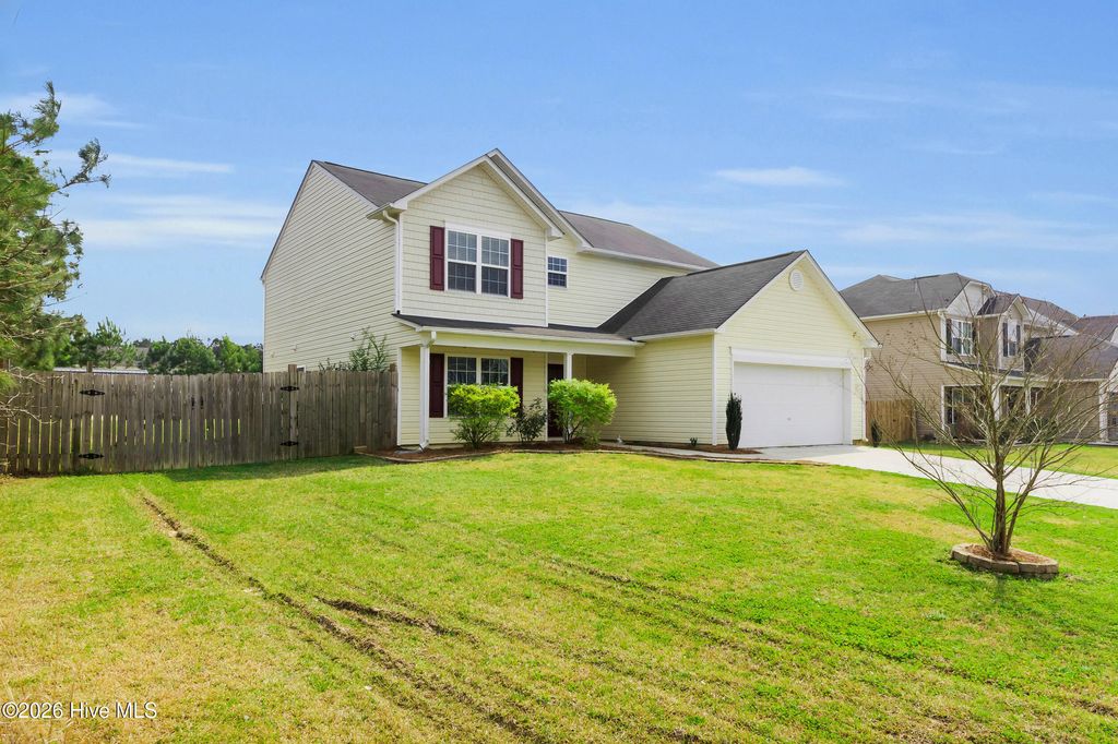 Photo of 206 Landover Drive, Richlands, NC 28574 (MLS # 100561296)