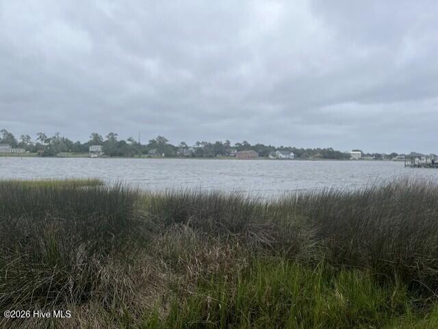 Photo of 174 Pearson Circle, Newport, NC 28570 (MLS # 100606316)