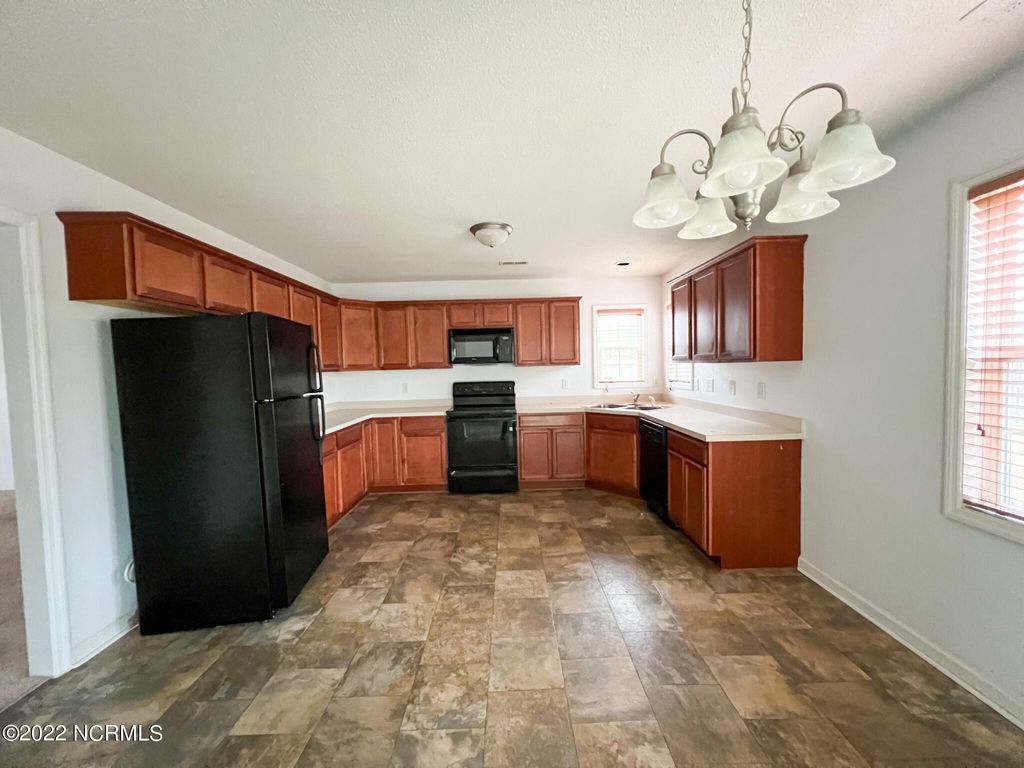 Photo of 242 Smallwood Road, Hubert, NC 28539 (MLS # 100549585)