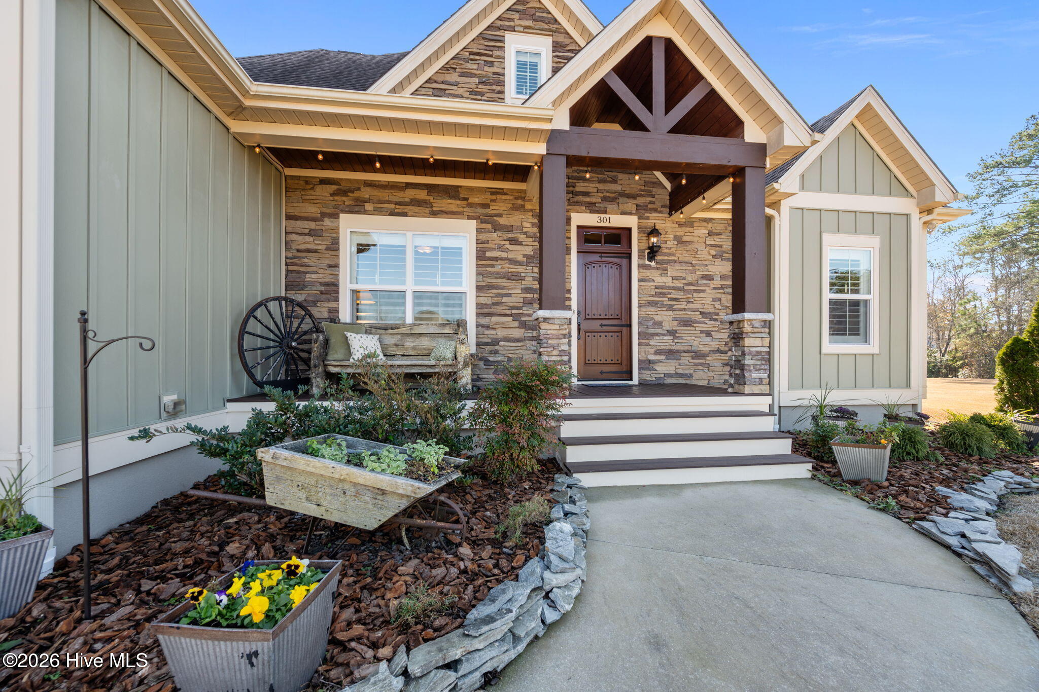 301 Saint Charles Lane