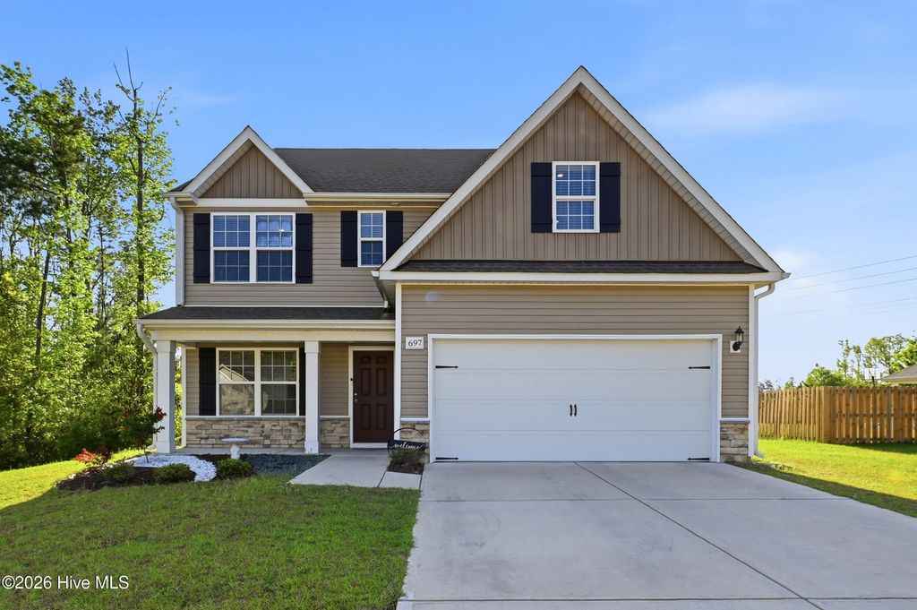 Photo of 697 Poppleton Drive, Hampstead, NC 28443 (MLS # 100568751)