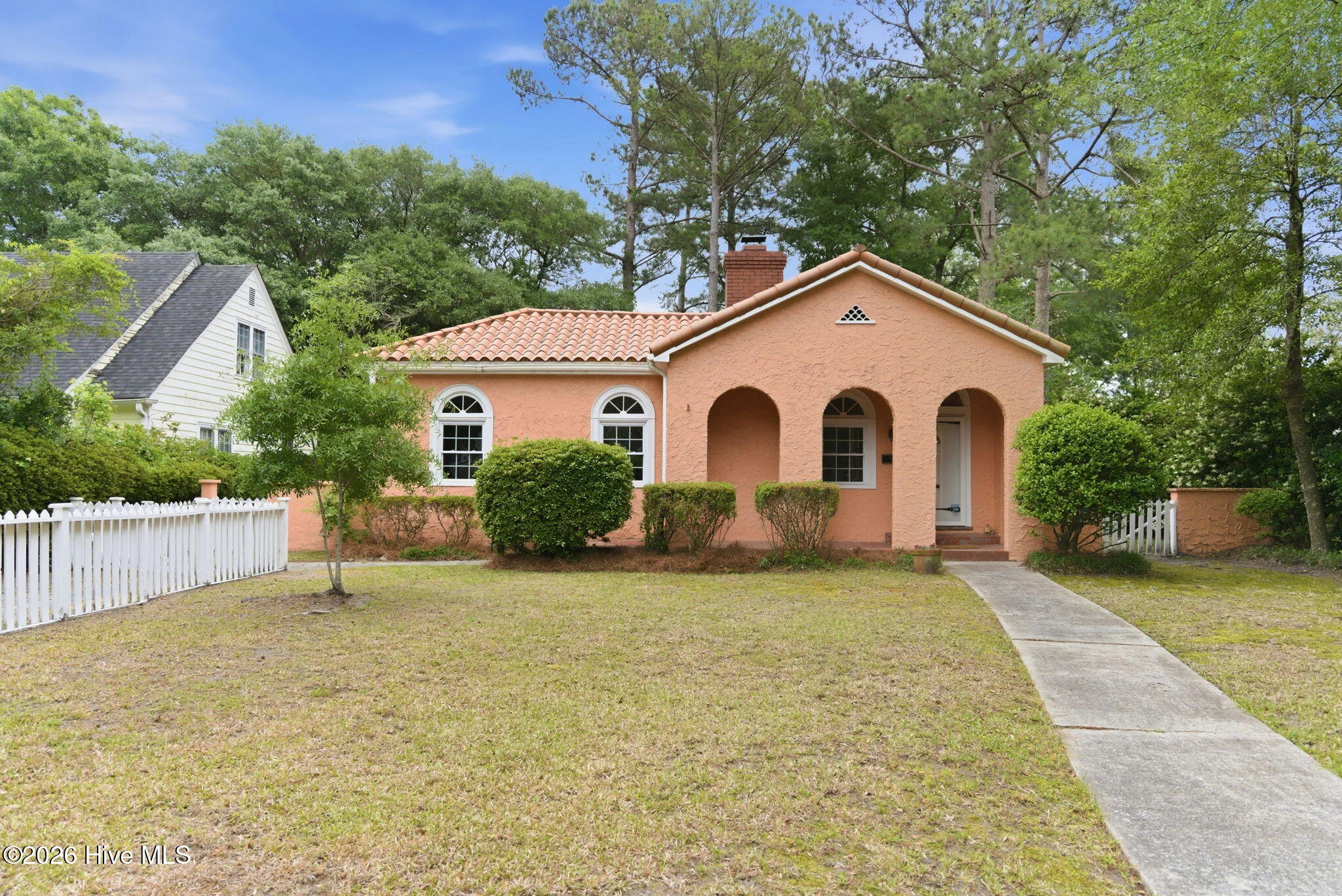 1411 Hawthorne Road
