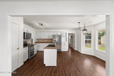 Tiny photo for 1112 Huff Drive, Jacksonville, NC 28546 (MLS # 100603438)
