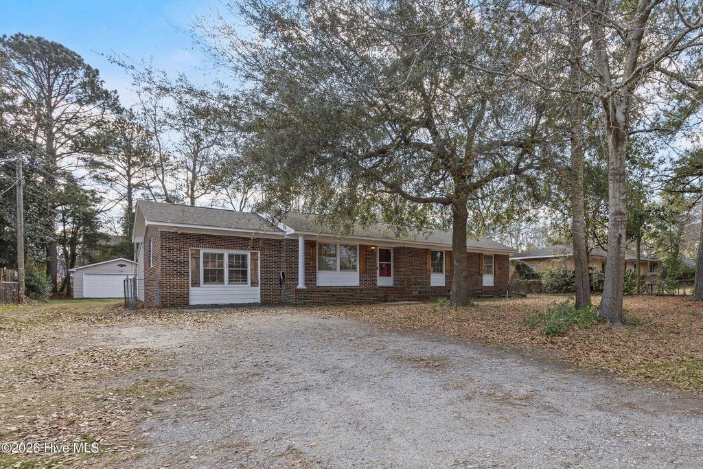 Photo of 141 Mohican Trail, Wilmington, NC 28409 (MLS # 100557168)