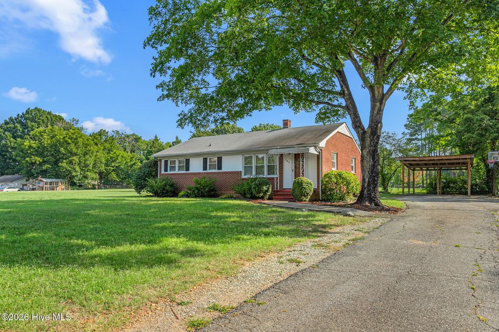 Photo of 264 Dixon Road, Graham, NC 27253 (MLS # 100588798)