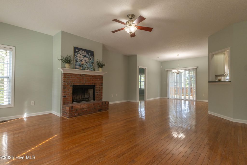 Photo of 119 Shellbank Drive, Sneads Ferry, NC 28460 (MLS # 100534088)