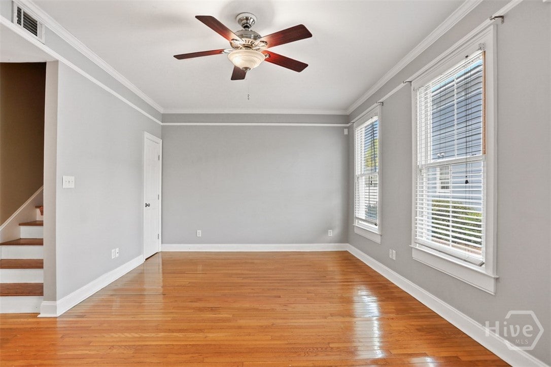 107 W 31st Lane