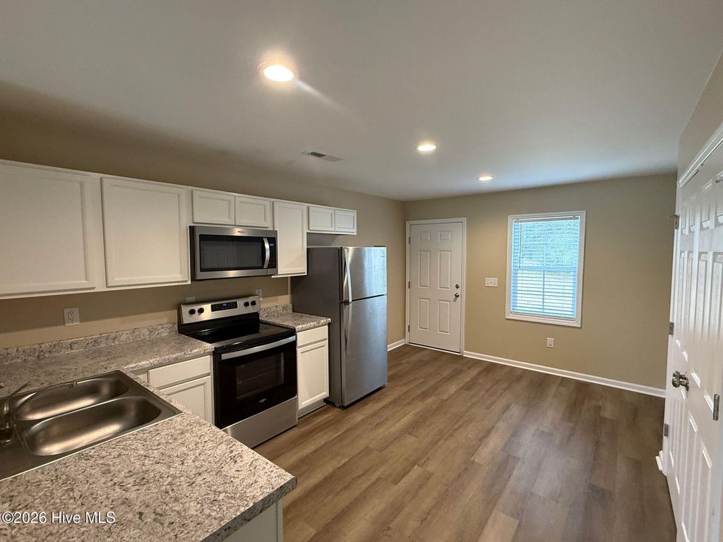 Photo of 201 Fire Tower Road #6, Richlands, NC 28574 (MLS # 100559434)