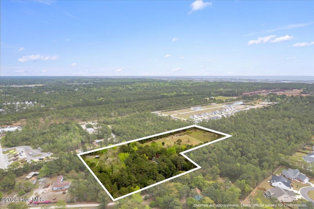 Photo of 465 Annandale Trace, Hampstead, NC 28443 (MLS # 100566631)