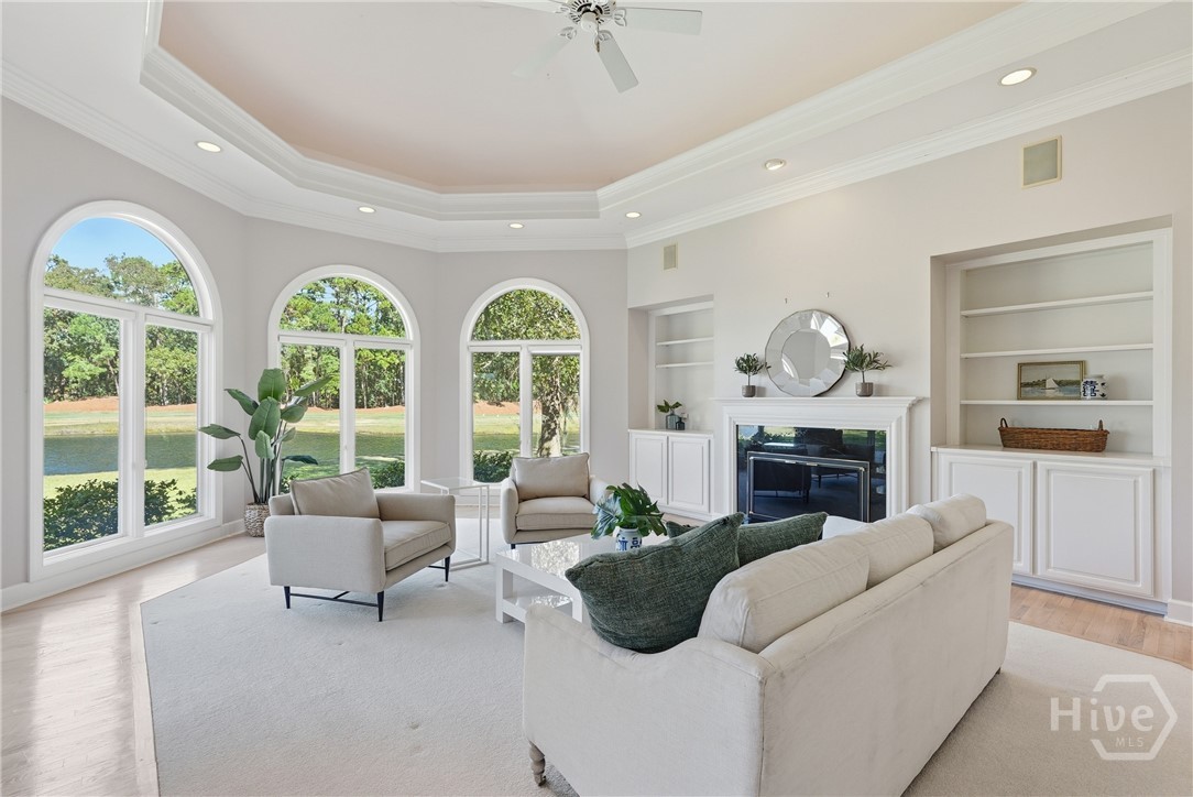 Savannah, Georgia 31411, United States, 3 Bedrooms Bedrooms, ,4 BathroomsBathrooms,Residential,Active,255423