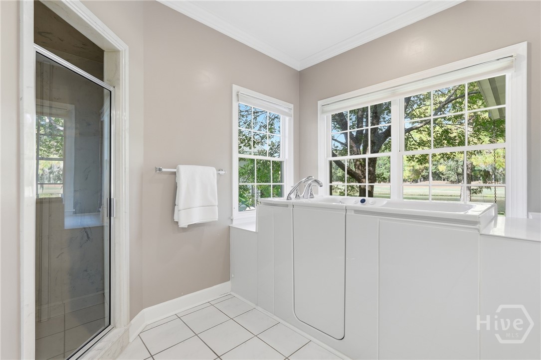 Savannah, Georgia 31411, United States, 3 Bedrooms Bedrooms, ,4 BathroomsBathrooms,Residential,Active,255423