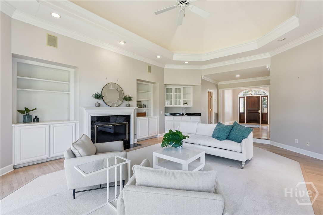 Savannah, Georgia 31411, United States, 3 Bedrooms Bedrooms, ,4 BathroomsBathrooms,Residential,Active,255423