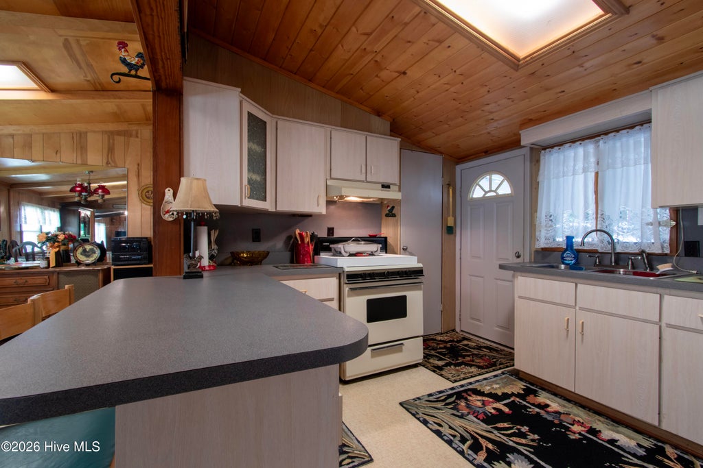 Photo of 21 Nantahala Terrace, Lake Santeetlah, NC 28771 (MLS # 100591144)