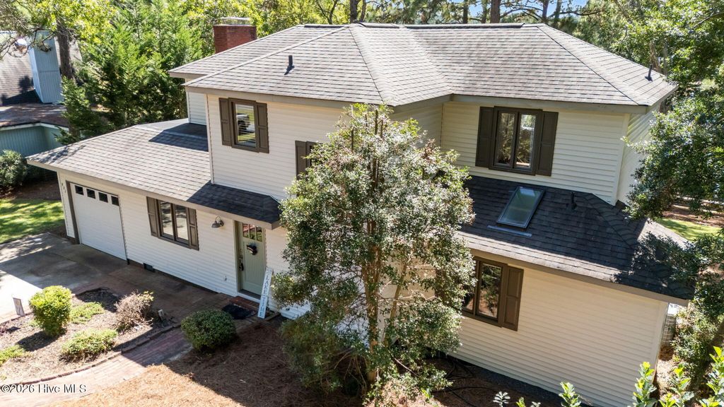 Photo of 103 Edgewater Drive, West End, NC 27376 (MLS # 100547072)