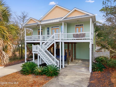 Homes For Sale - 122 NE 12th Street<br/> Oak Island, NC 28465