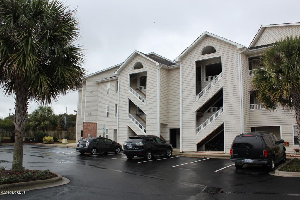 Photo of 633 Spencer Farlow Drive #20, Carolina Beach, NC 28428 (MLS # 100551361)