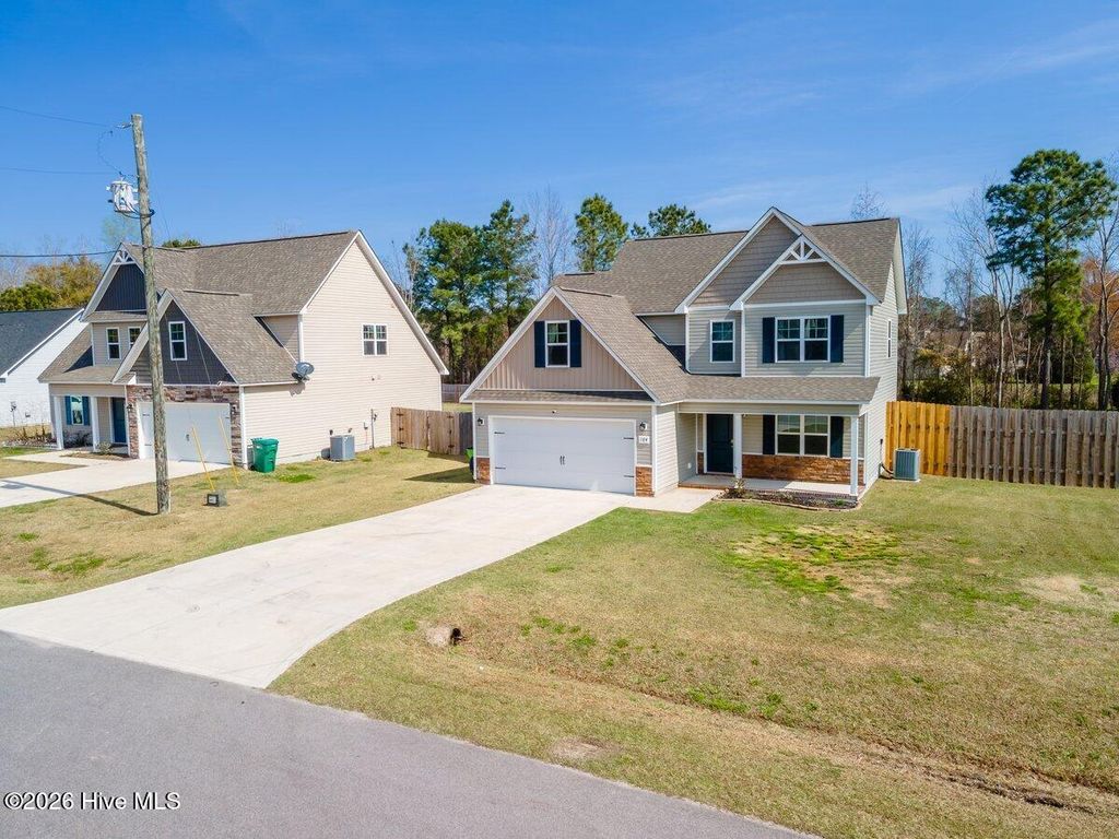 Photo of 104 Cameo Court, Jacksonville, NC 28540 (MLS # 100559936)