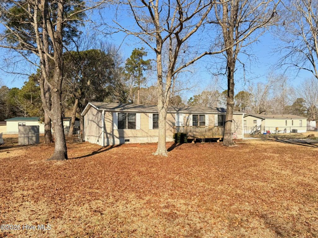 Photo of 110 Woodbrook Drive, Midway Park, NC 28544 (MLS # 100553374)