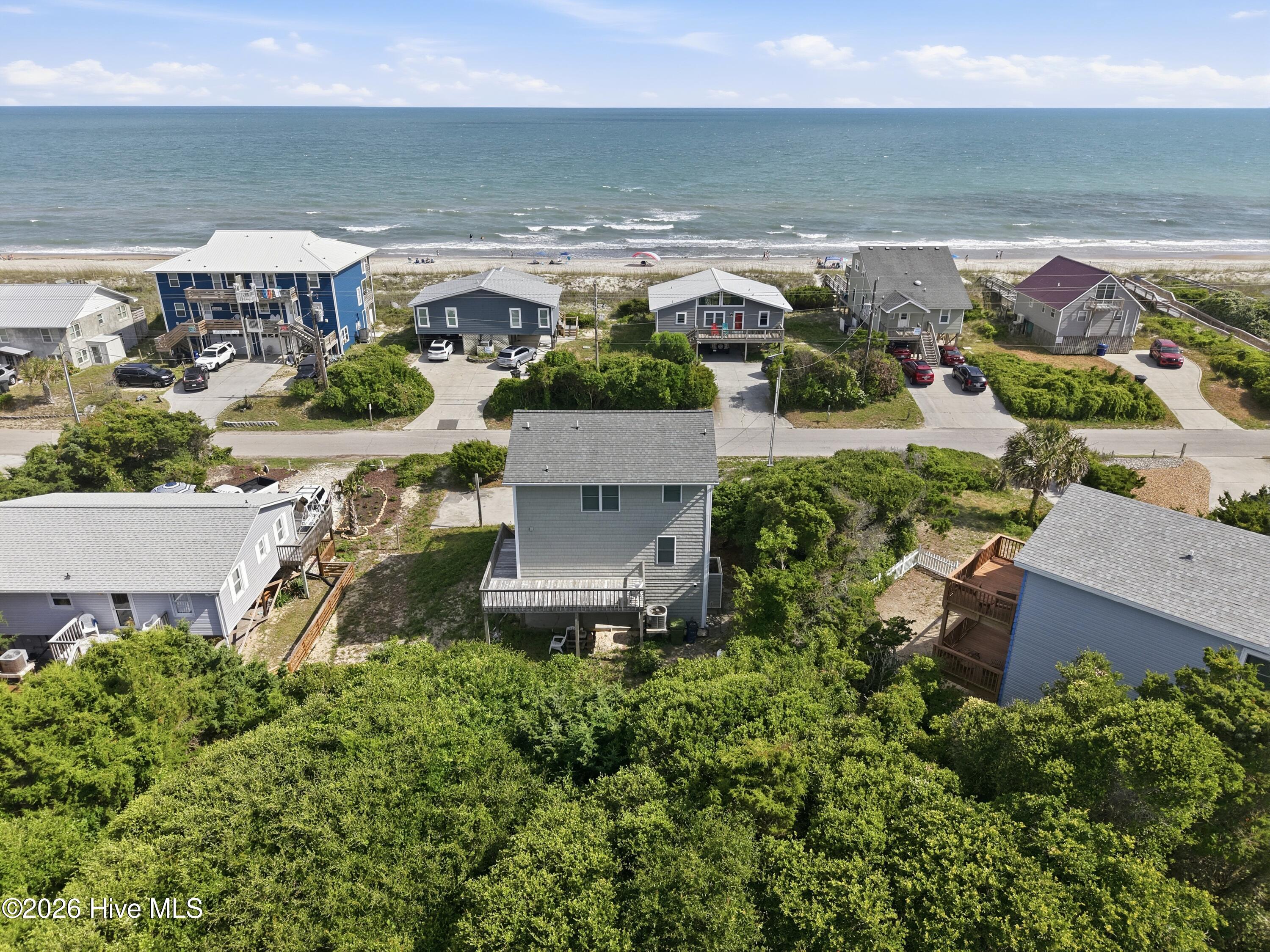 Wake up to ocean views and embrace the coastal lifestyle from this bea – image 8