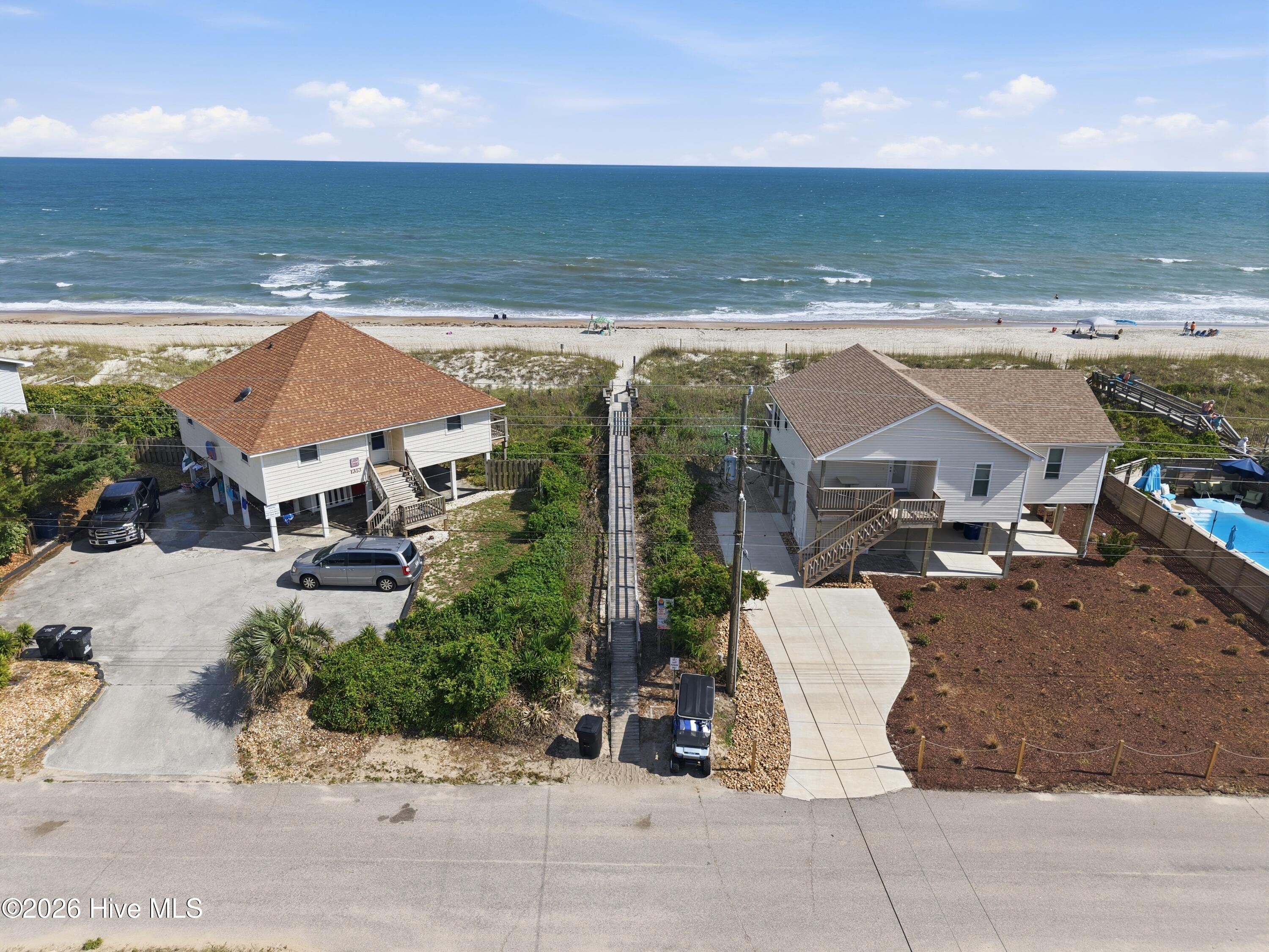 Wake up to ocean views and embrace the coastal lifestyle from this bea – image 20