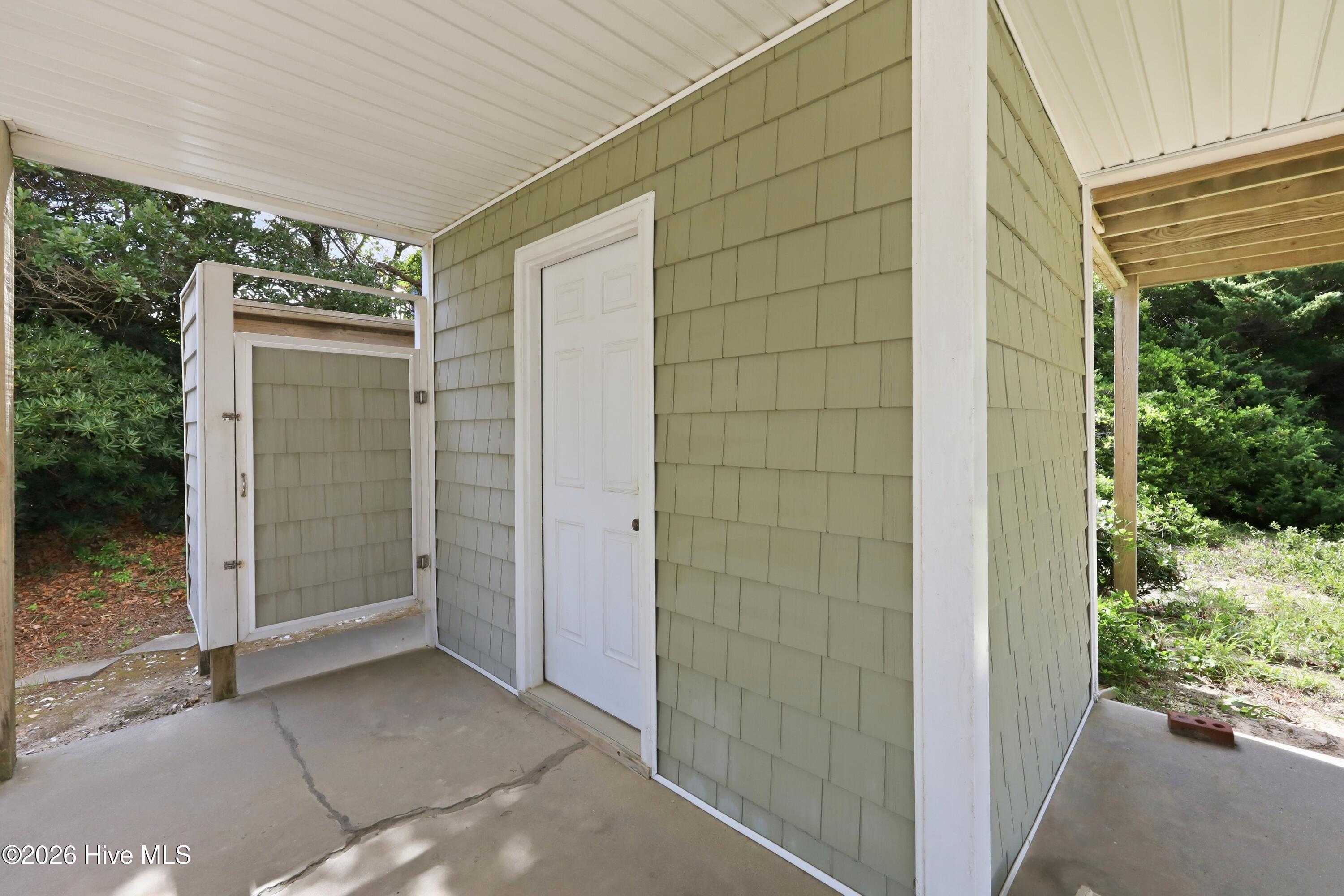 Wake up to ocean views and embrace the coastal lifestyle from this bea – image 49