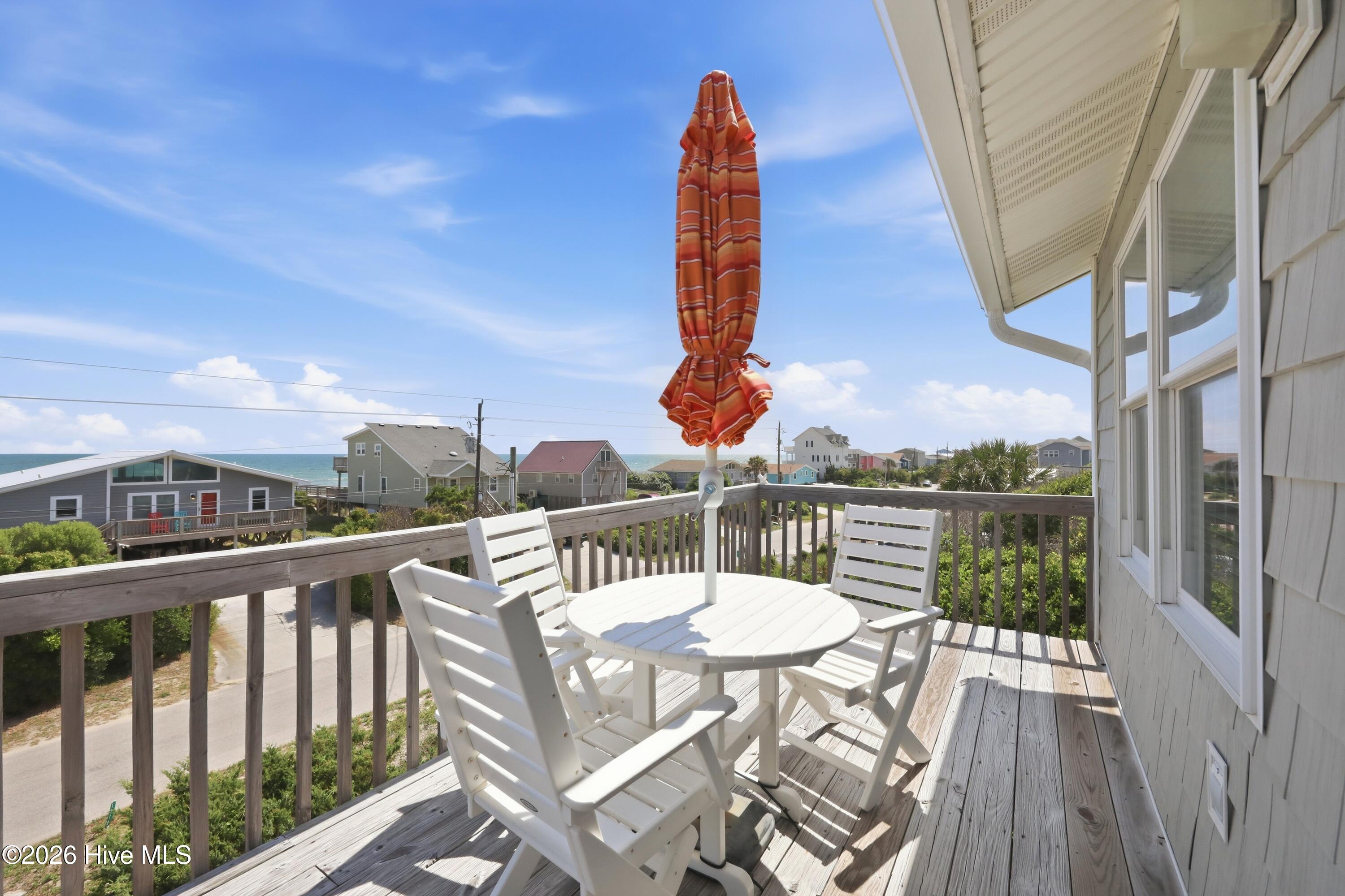 Wake up to ocean views and embrace the coastal lifestyle from this bea – image 43