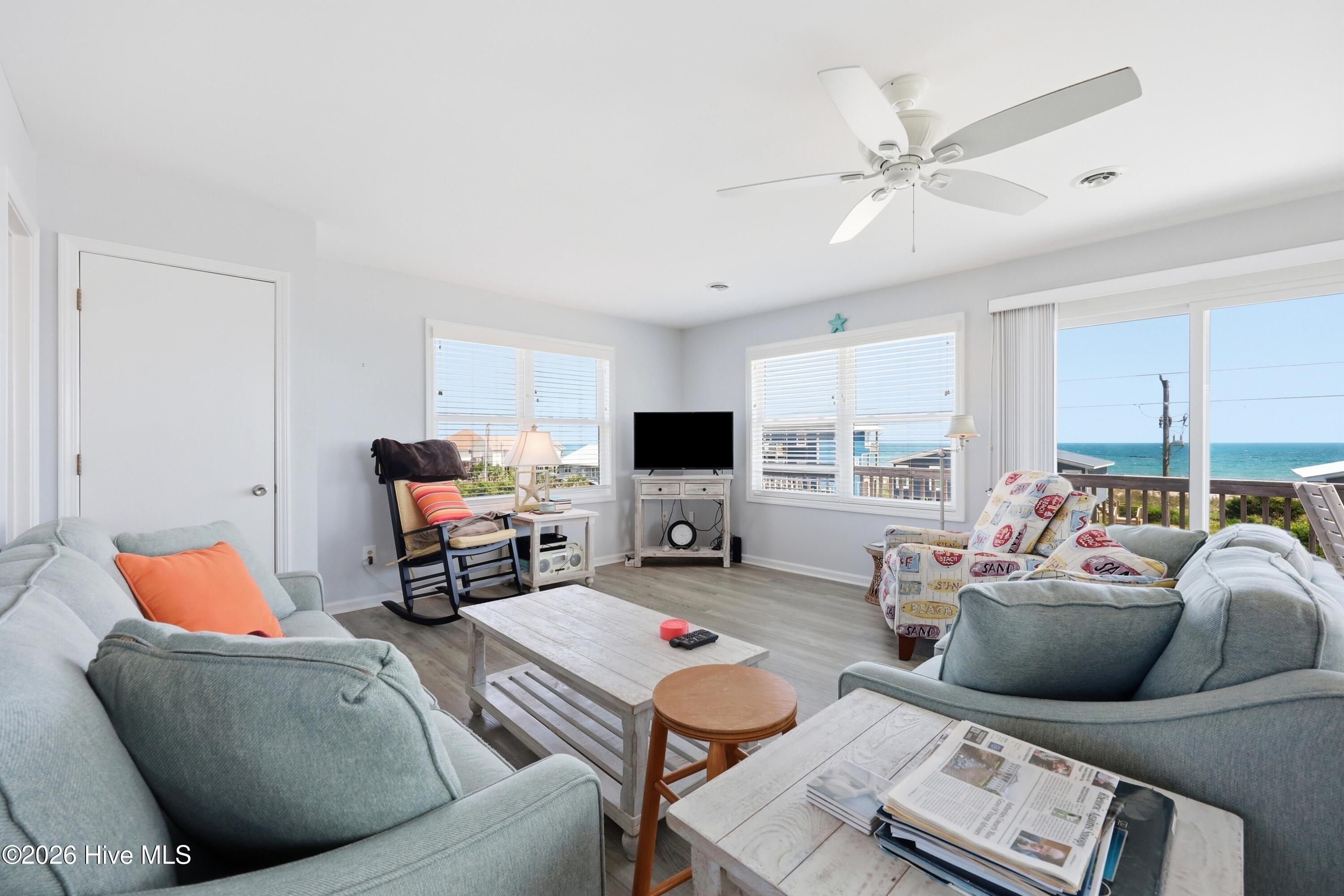 Wake up to ocean views and embrace the coastal lifestyle from this bea – image 42