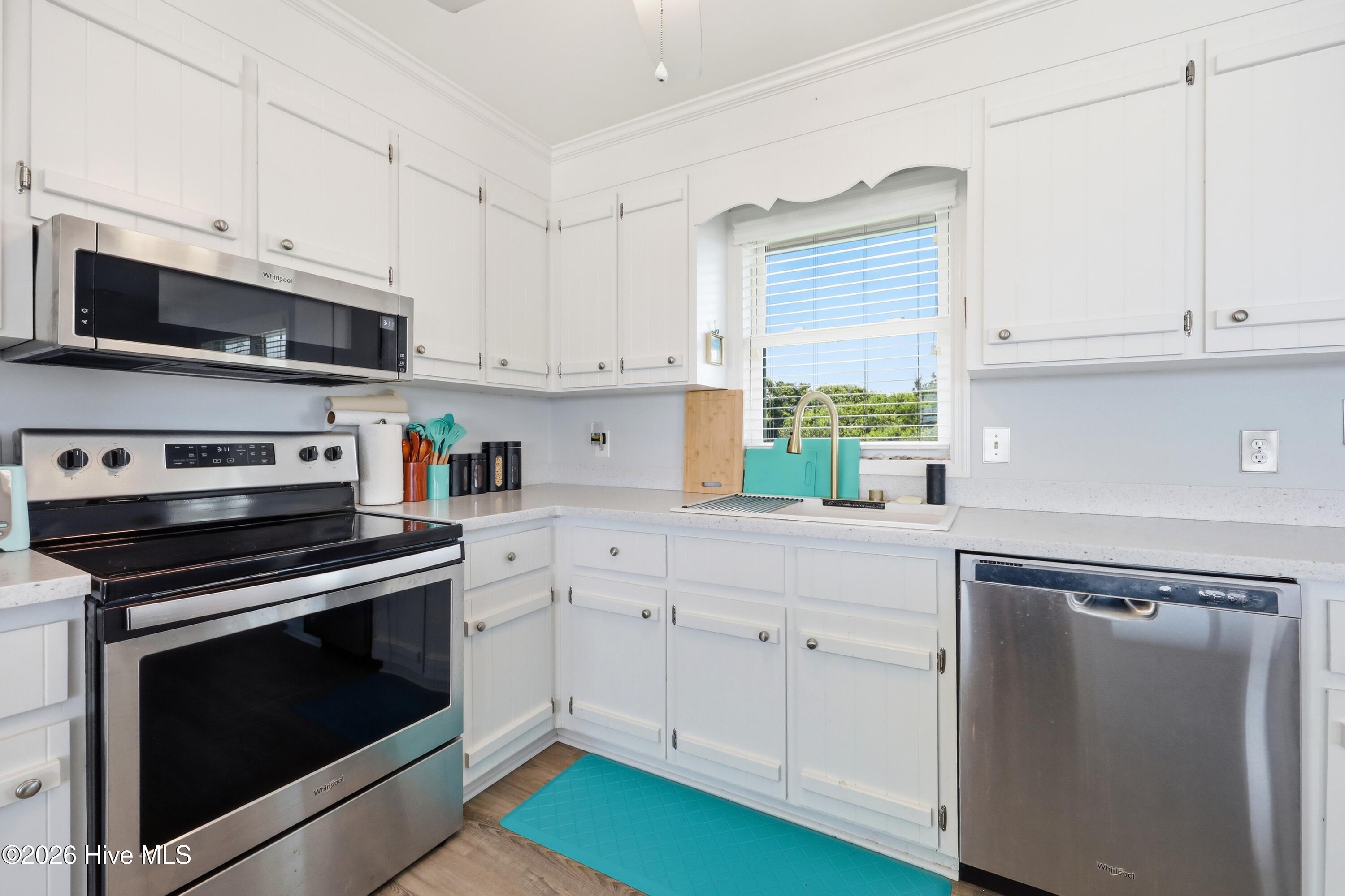 Wake up to ocean views and embrace the coastal lifestyle from this bea – image 34