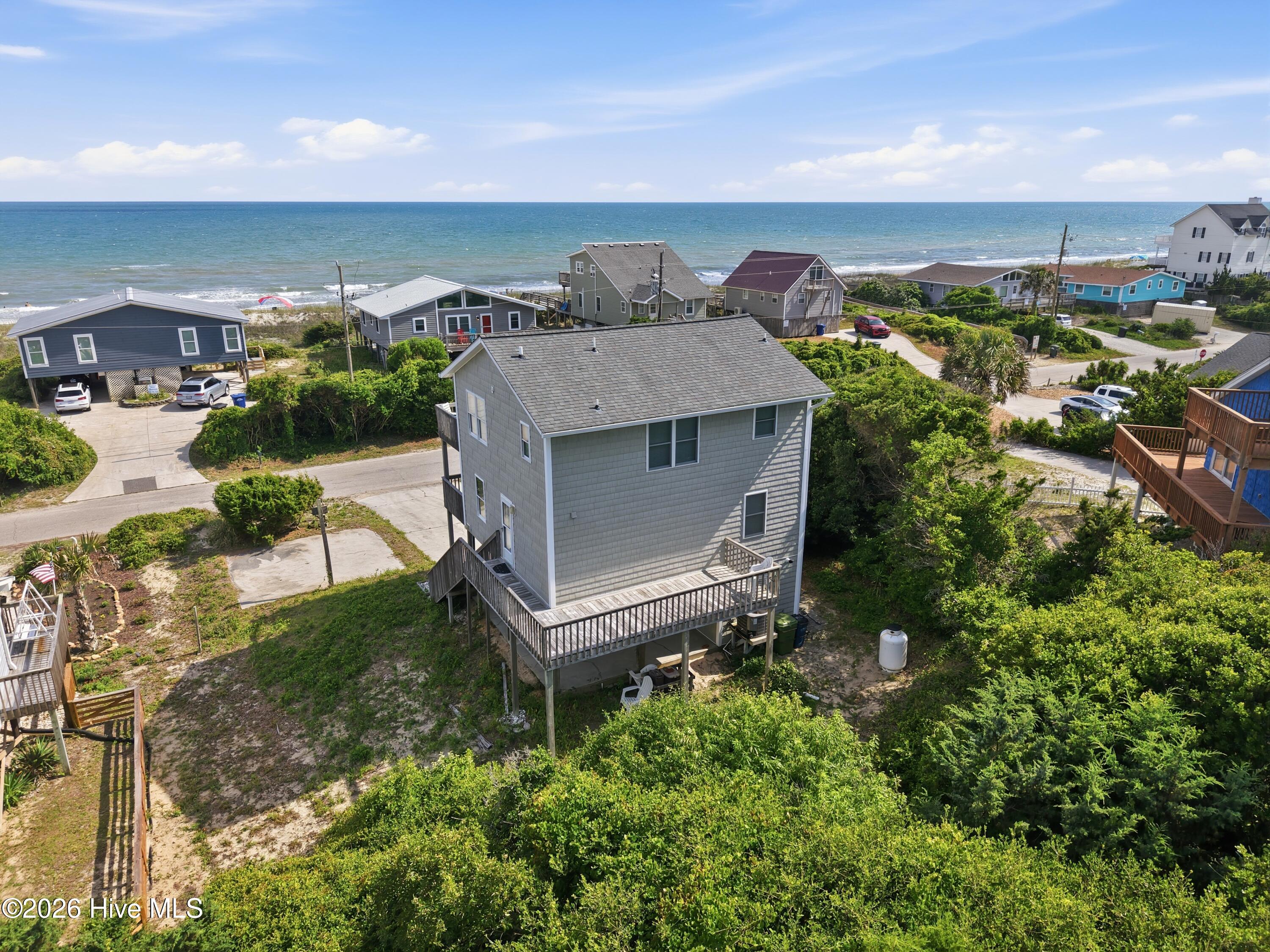 Wake up to ocean views and embrace the coastal lifestyle from this bea – image 10