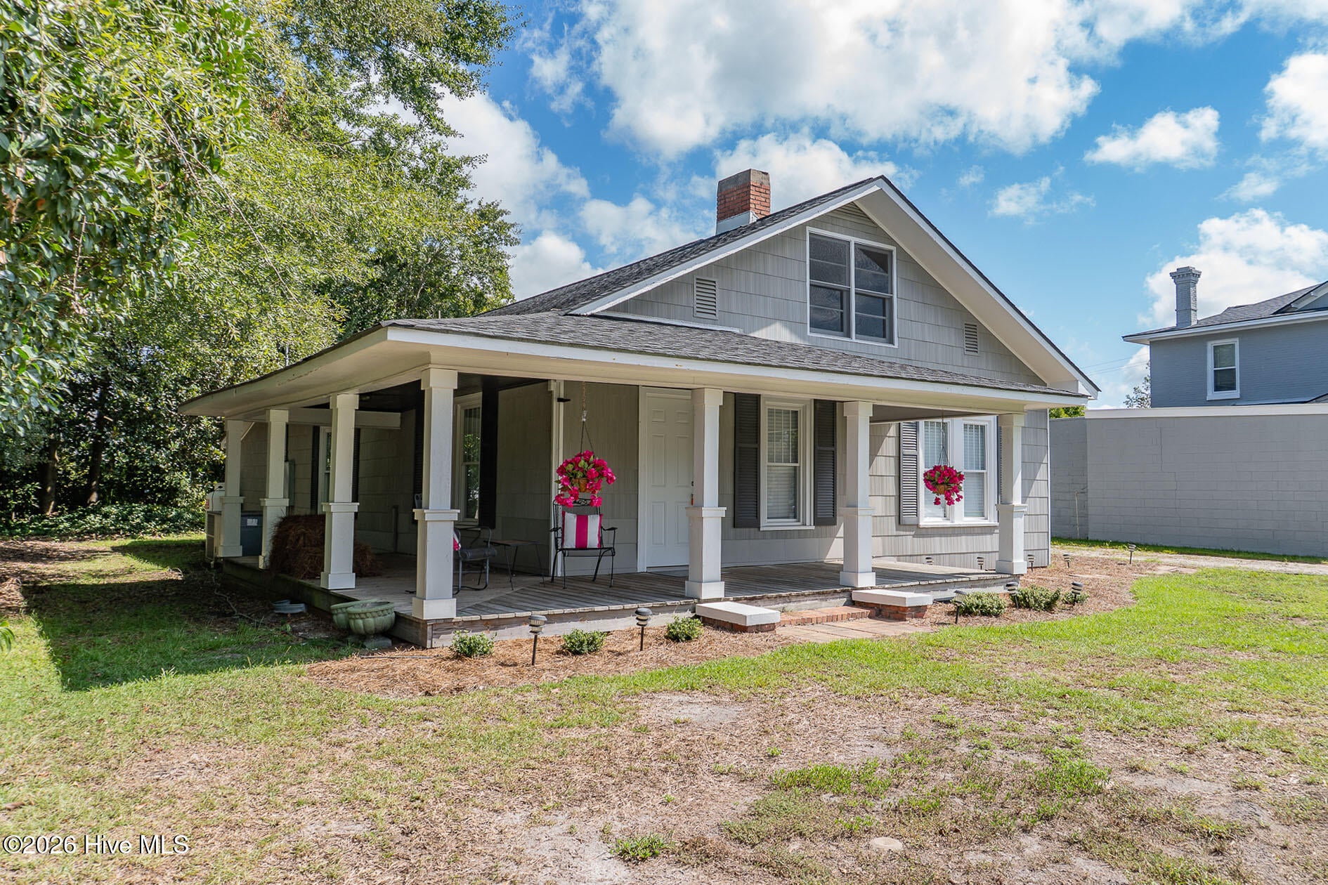304 W King Street
