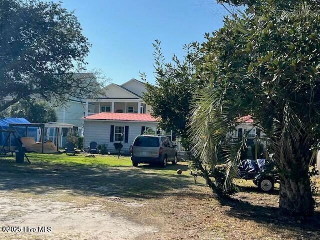 Photo of 1722 Bonito Lane, Kure Beach, NC 28449 (MLS # 100537198)