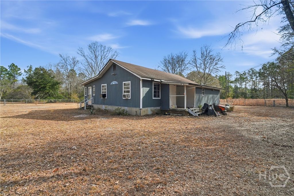 Photo of 279 Outback Loop Loop, Hoboken, GA 31542 (MLS # SA347774)