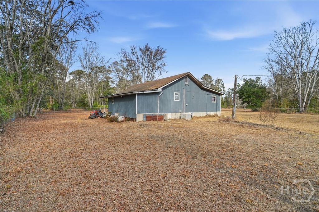 Photo of 279 Outback Loop Loop, Hoboken, GA 31542 (MLS # SA347774)
