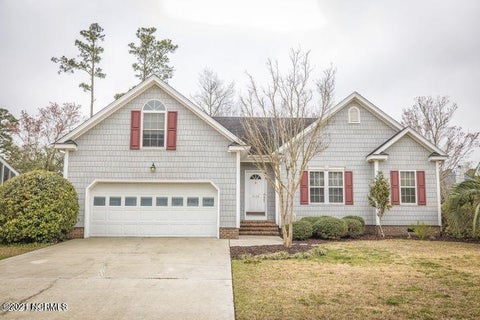 Homes For Sale - 5124 Mako Drive<br/> Wilmington, NC 28409