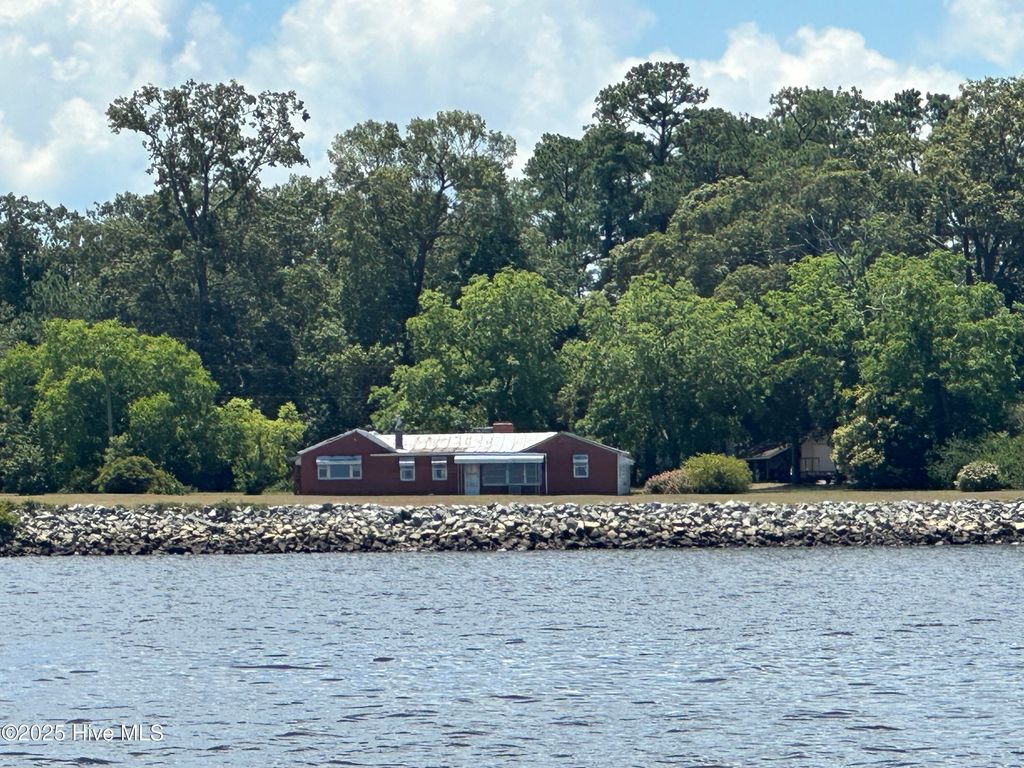 Photo of 777 Arnolds Beach Road, Roper, NC 27970 (MLS # 100533417)