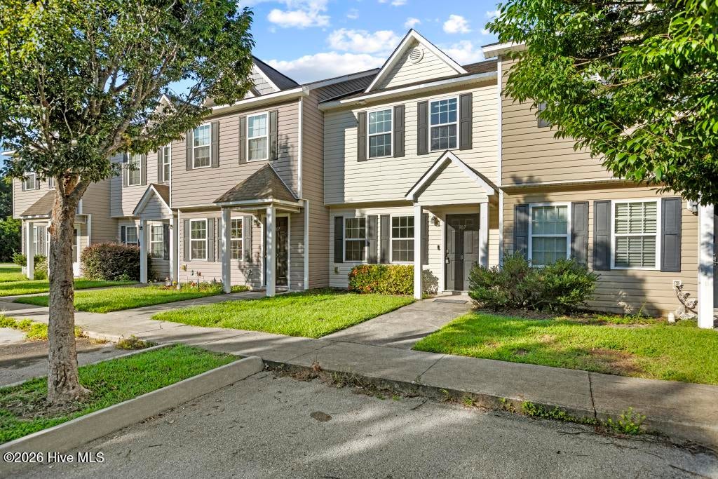 Photo of 307 Burley Drive #Unit 8, Hubert, NC 28539 (MLS # 100600920)