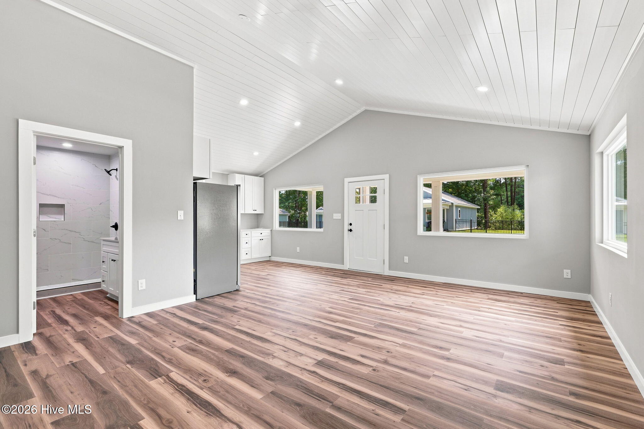 161 Long Pond Loop