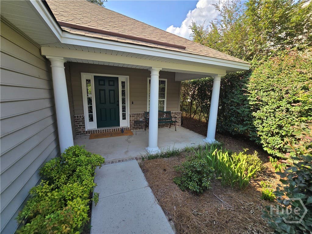 Photo of 232 Peregrine Circle, Richmond Hill, GA 31324 (MLS # SA360060)