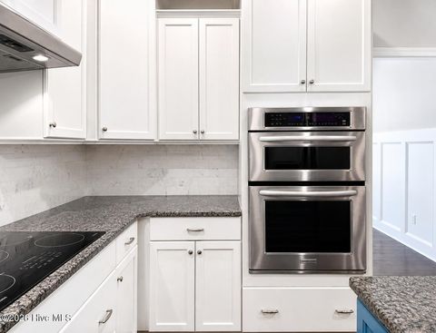 Tiny photo for 39 Excalibur Point, Hampstead, NC 28443 (MLS # 100572101)