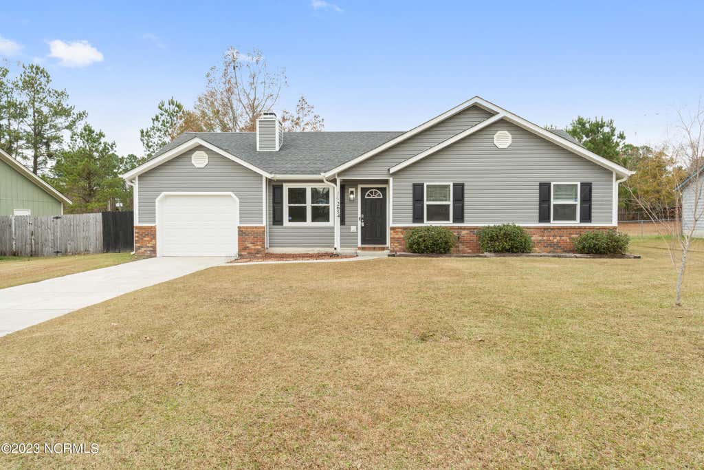 Photo of 2654 Idlebrook Circle, Midway Park, NC 28544 (MLS # 100596340)
