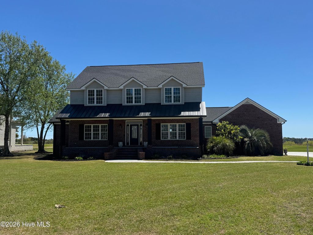 Photo of 118 Captains Lane, Sneads Ferry, NC 28460 (MLS # 100567505)